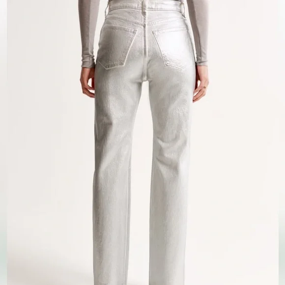 Abercrombie 90s Straight Ultra High Rise Silver Pants - Picture 4 of 7